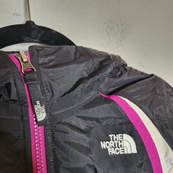The North Face HyVent black fushia coat.  Kids size medium 10/12. - Picture 6 of 16